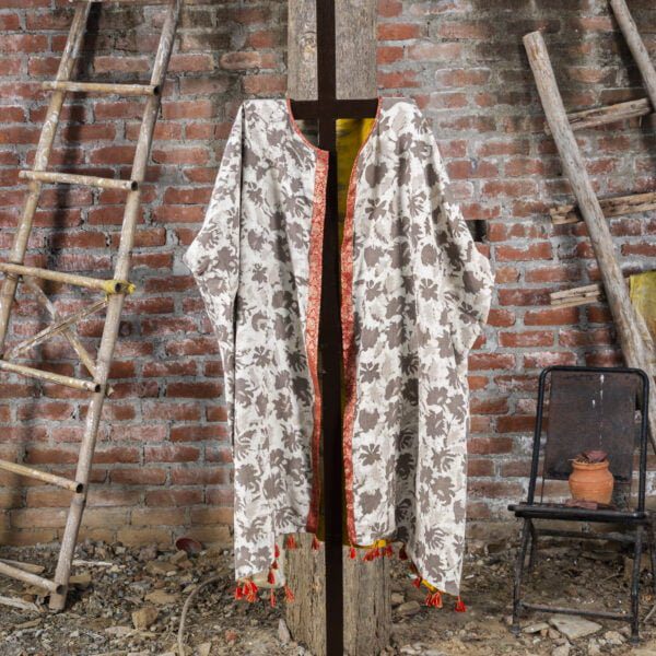 Bageeya "Anokhi Ang" Reversible Khadi Tussar cotton Pasban Jacket | Crafted with Haldi and Eucalyptus leaves and Block Print detailed with Brocade pockets - Image 2