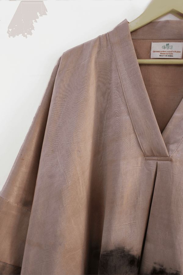 Bageeya "Shonima" Handwoven Mashru Kimono Tunic | Crafted with Katha and Khakhra leaves infused with walnut - Image 3