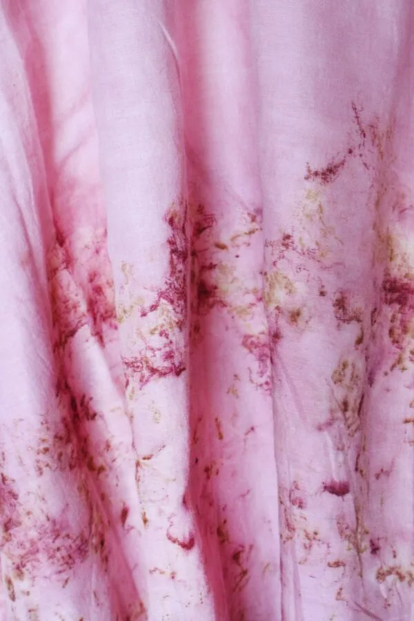 Bageeya “Pankhudi” Natural Dyed Pure Mul Ethereal kaftan | Crafted with lac and Marigold - Image 4