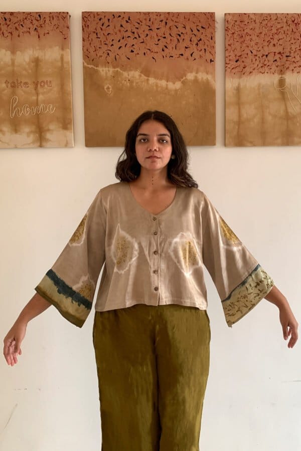 Bageeya “Ghera” Natural Dyed Handwoven Mashru Crop Shirt | Crafted with Catechu and marigold