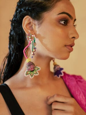 Haaiissh! Handmade traditional floral earrings
