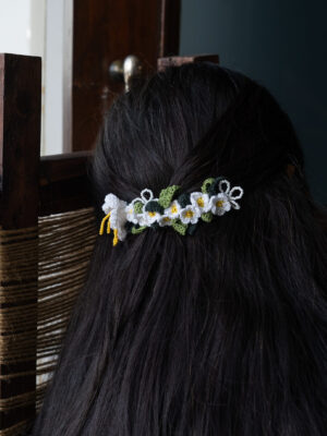 White Daisies Hair Comb