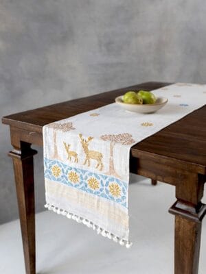 Hygge - Table Runner