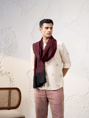 Crimson Echo Fine Cashmere Wool Stole in Deep Maroon & Black by Veaves