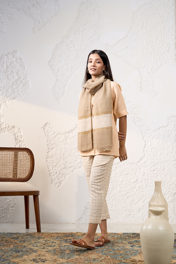 Halo Soft Fine Wool Cashmere Stole - Image 3