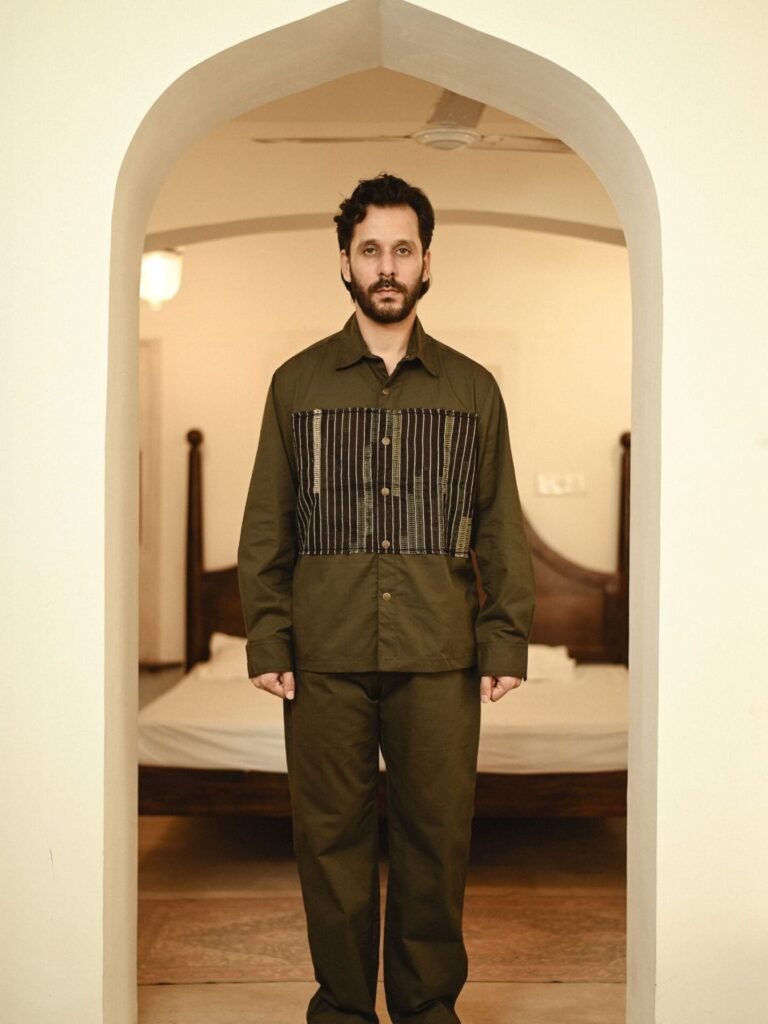 Upcycled Hunza Shirt Set – Gr