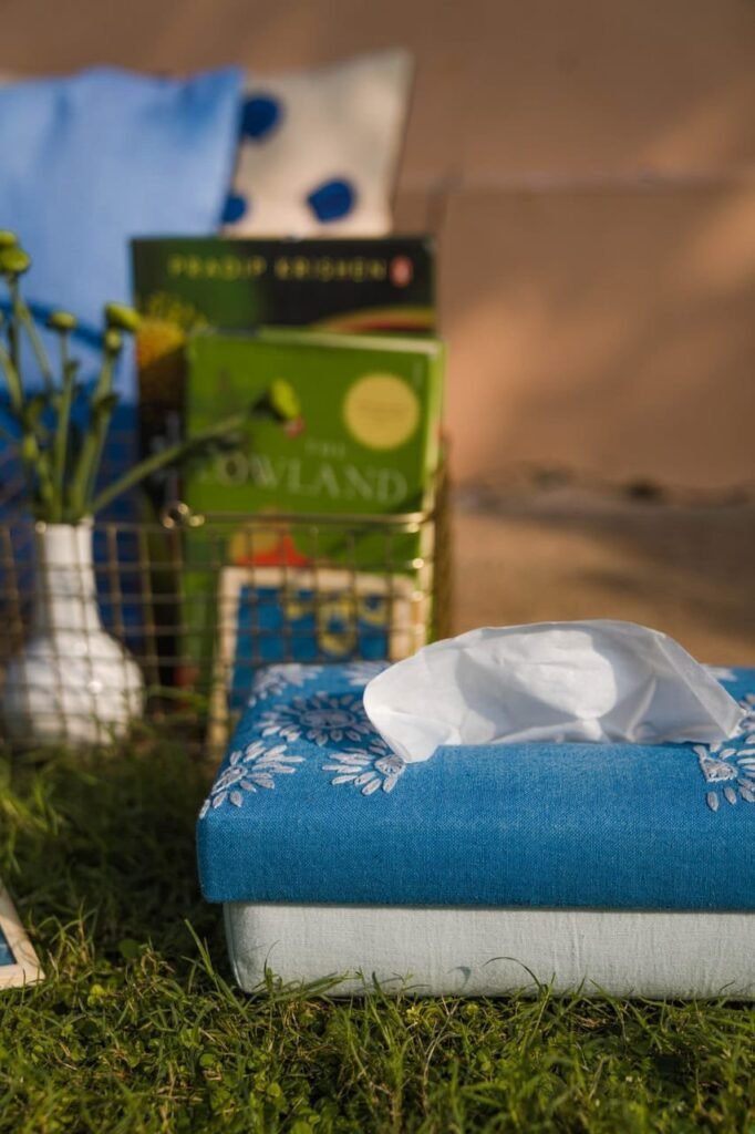 Joelle – Handwoven Tissue Box