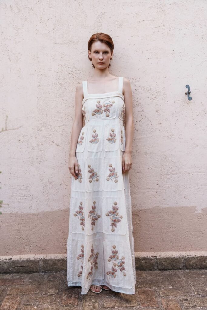 Bone chanderi with lace applique fl