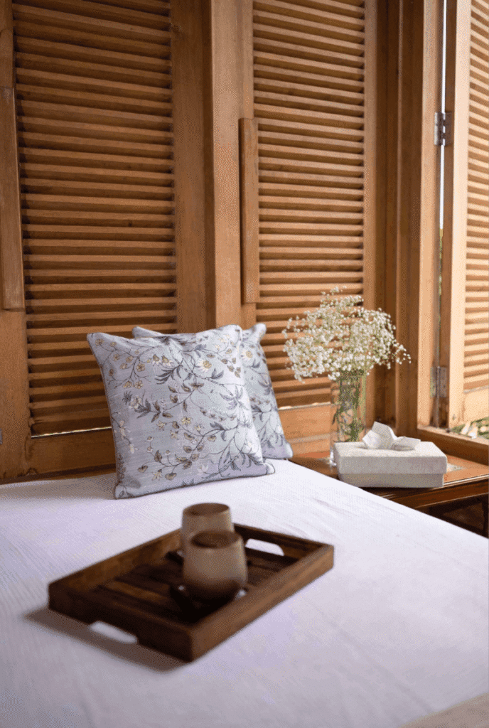 Everett Handwoven Cushion – 1