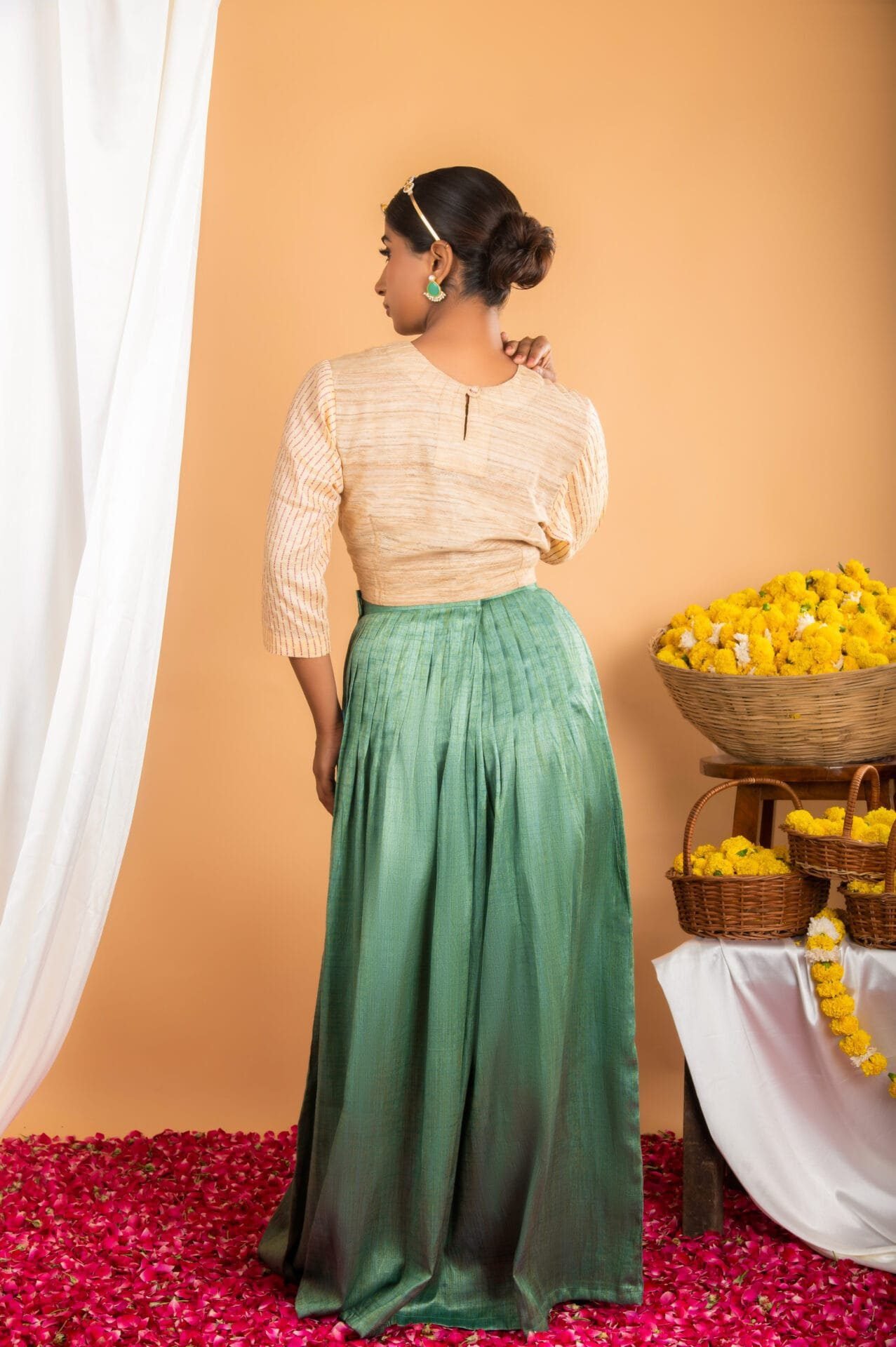 RADIANT PLEATED SKIRT