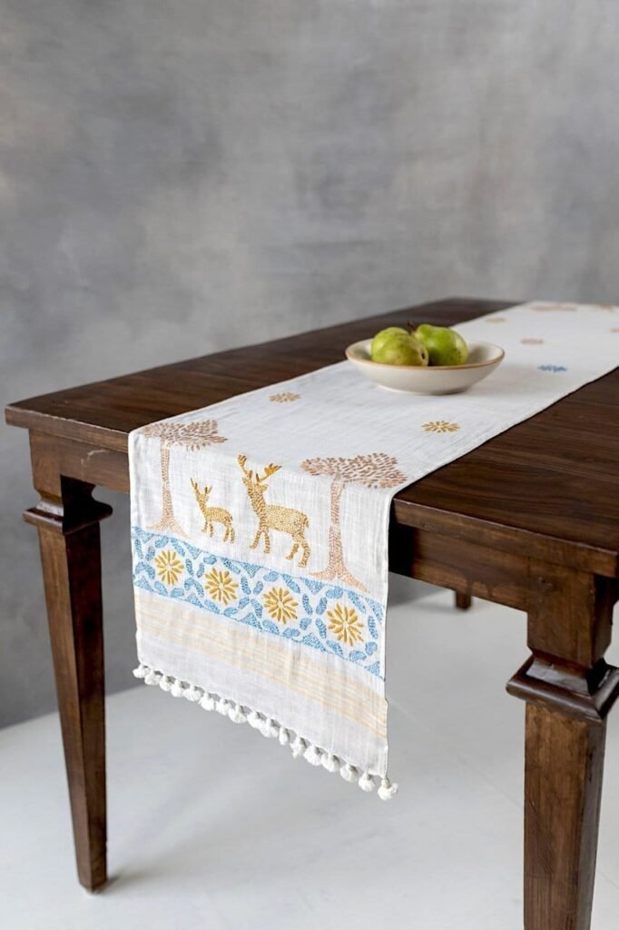 Hygge – Table Runner